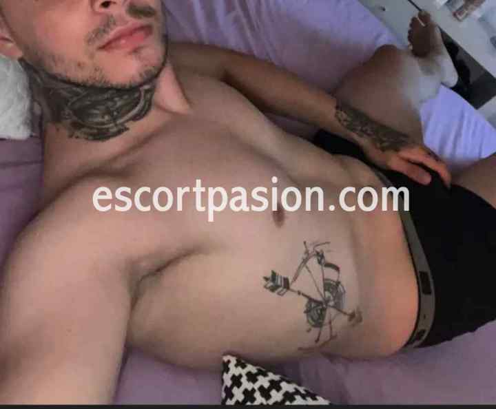 Gabriel ferraz  - guapo Escort gay brasileño